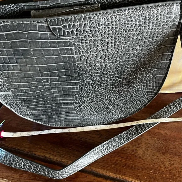 A NEW DAY Gray Croc with Gold Details Crossbody Bag - Picture 4 of 16